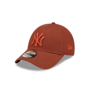 Brown New Era New York Yankees League Essentials Adjustable Cap 9forty | SXTH32658