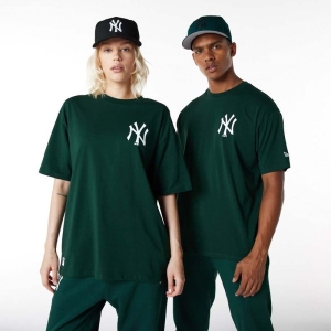 Green New Era New York Yankees Essentials Oversized T-Shirt | ZSUX18570