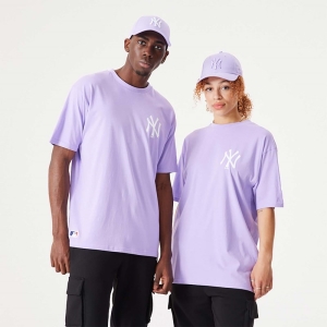 Purple New Era New York Yankees MLB League Essential Oversized T-Shirt | ZXSY90187