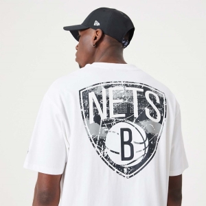 White New Era Brooklyn Nets NBA Infill Team Logo Oversized T-Shirt | XFZI95368